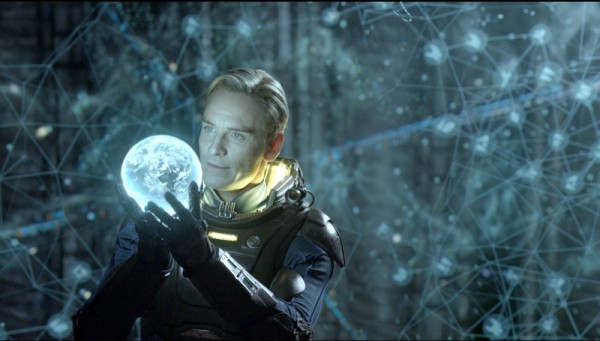 PROM-008 -  Aboard an alien vessel, David (Michael Fassbender) makes a discovery that could have world-changing consequences.