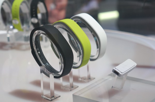 CES_2014_Sony_SmartBand