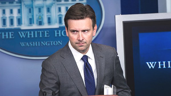 Josh_Earnest_White_House