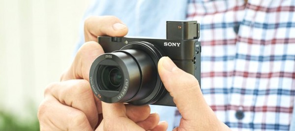 Sony_RX_100_IV__Promo_2