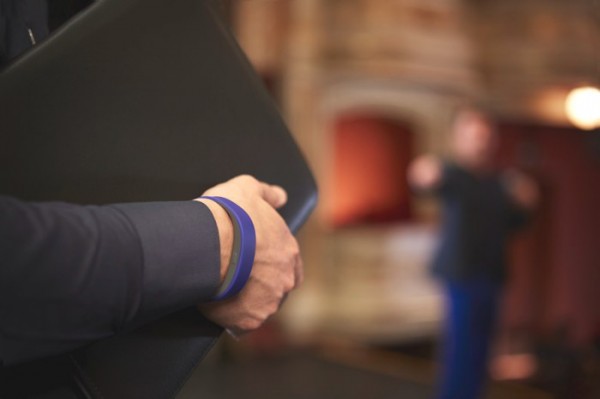 Sony_SmartBand_2_Officia_4